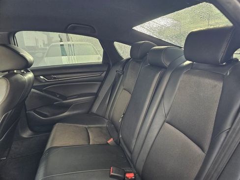 Used 2020 Honda Accord Sport image 8
