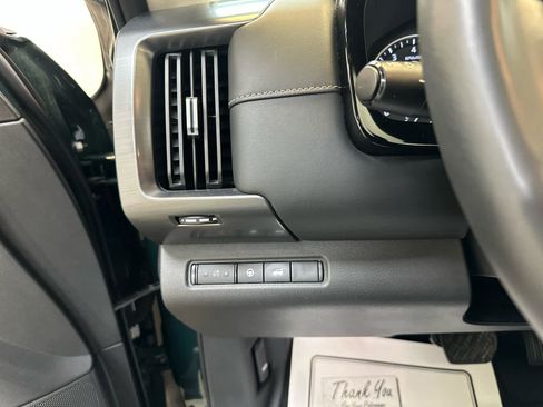 Certified 2023 Nissan Pathfinder SL w/ SL Premium Package image 23