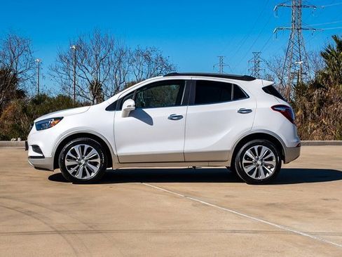 Used 2018 Buick Encore Preferred image 5