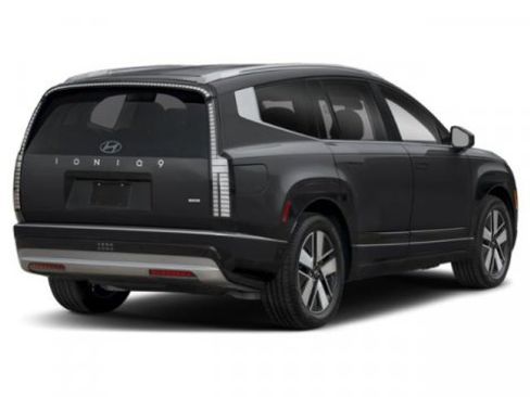 New 2026 Hyundai Ioniq 9 SEL image 2