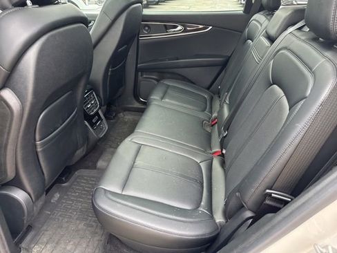 Certified 2021 Lincoln Nautilus Reserve w/ Equipment Group 201A AWD/4WD image 15