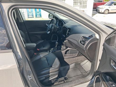 Used 2019 Jeep Compass Limited AWD/4WD image 13