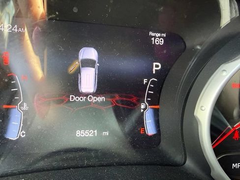 Used 2020 Jeep Compass Latitude AWD/4WD image 14