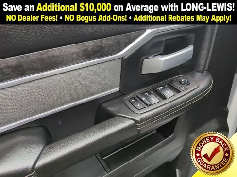 Used 2022 RAM 2500 Big Horn w/ Night Edition image 16