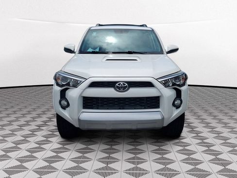 Used 2019 Toyota 4Runner TRD Off-Road AWD/4WD image 2