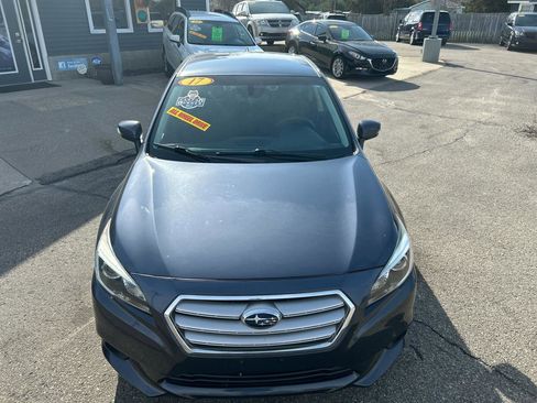 Used 2017 Subaru Legacy 2.5i Premium image 6