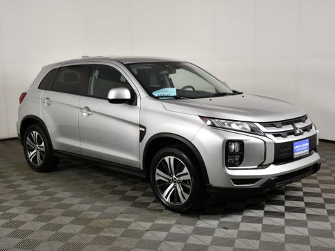 Used 2022 Mitsubishi Outlander Sport ES AWD/4WD image 4