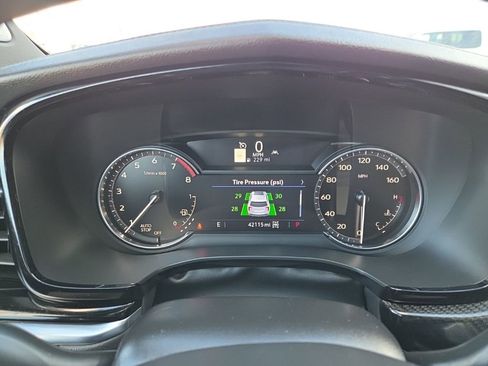 Used 2023 Cadillac XT6 Sport image 36