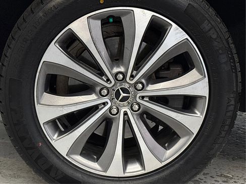 Used 2020 Mercedes-Benz GLE 350 GLE 350 4MATIC Sport Utility 4 image 31