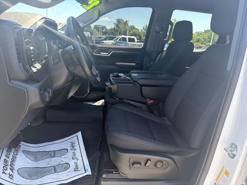 Used 2023 Chevrolet Silverado 1500 RST AWD/4WD image 12