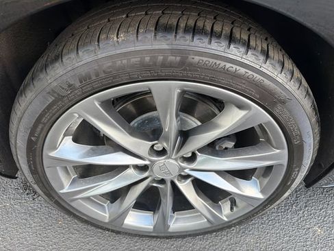 Used 2025 Cadillac CT5 Sport RWD image 17