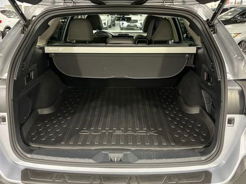 Used 2023 Subaru Outback Limited XT AWD/4WD image 25