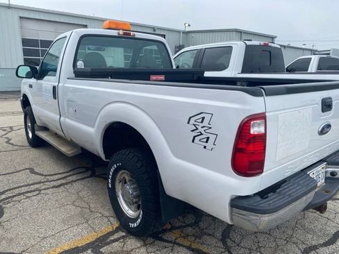 Used 2004 Ford F250 4x4 Regular Cab Super Duty image 6