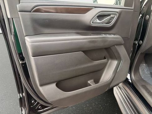 Used 2021 GMC Yukon SLE RWD image 17