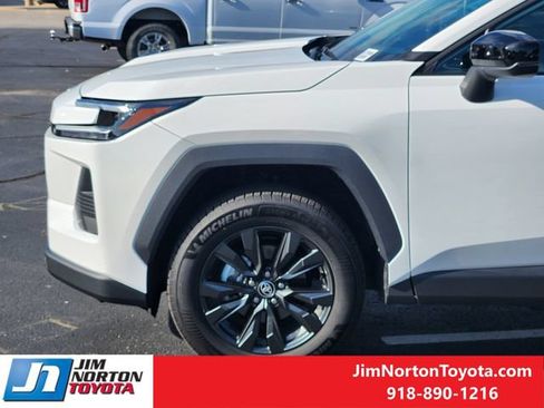 Used 2026 Toyota RAV4 XLE Premium FWD image 8