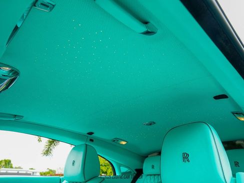 Used 2017 Rolls-Royce Wraith image 52