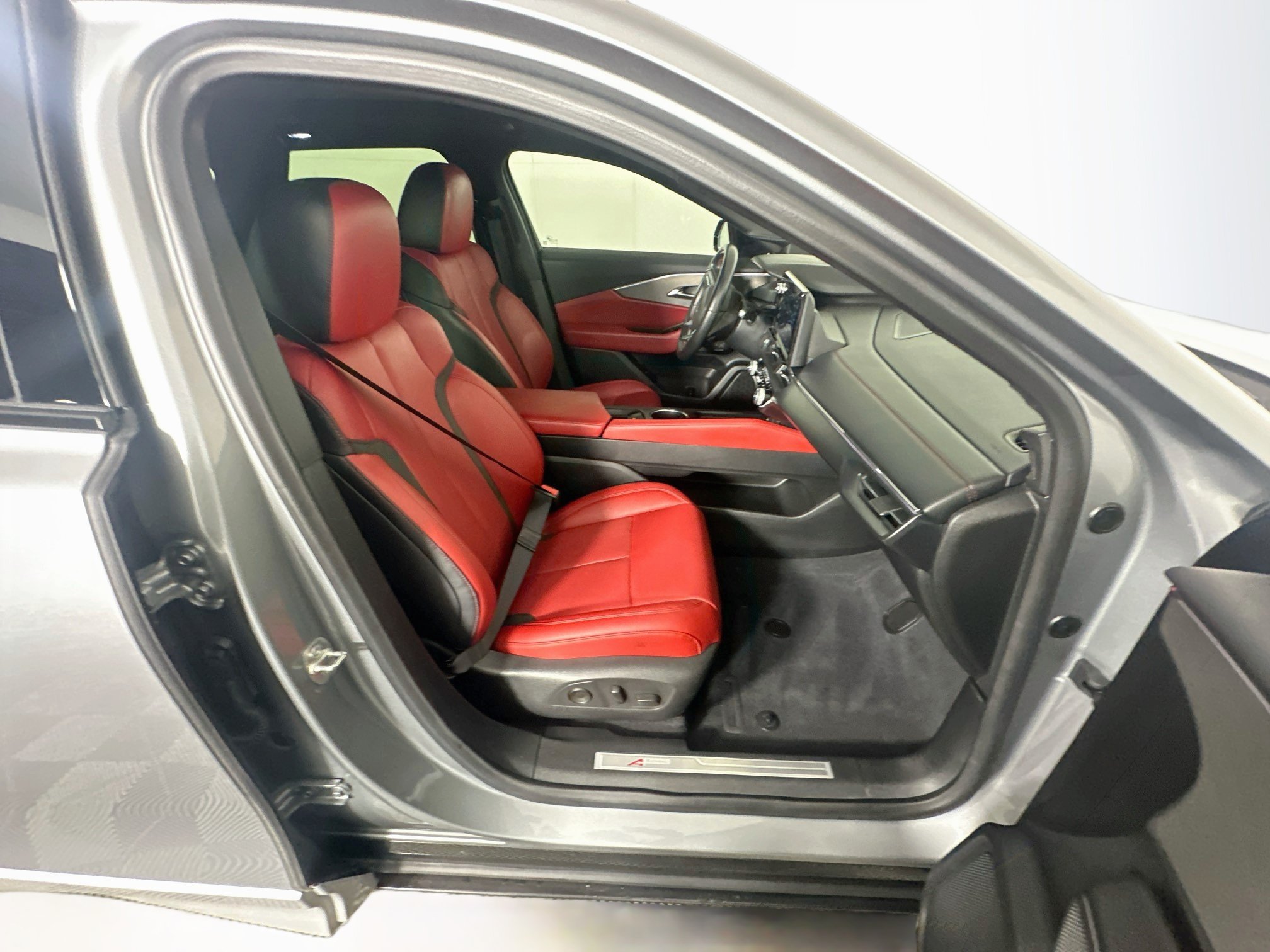 Used 2024 Acura ZDX A-Spec RWD image 31