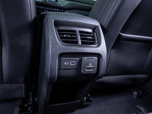 Used 2020 Chevrolet Blazer RS image 17