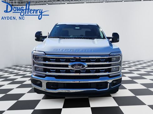 New 2026 Ford F250 Lariat image 15