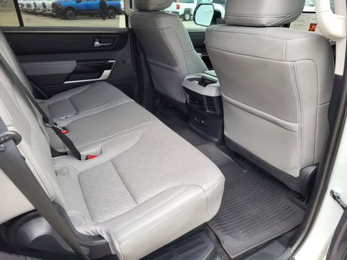 Used 2023 Toyota Sequoia Limited image 11
