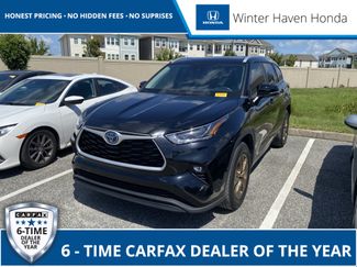 Used 2023 Toyota Highlander Bronze Edition FWD video 1