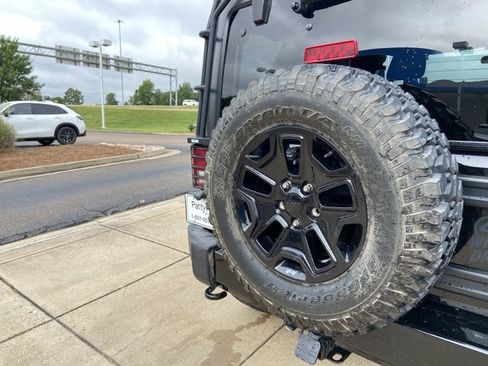 Used 2018 Jeep Wrangler Unlimited Sport AWD/4WD image 56