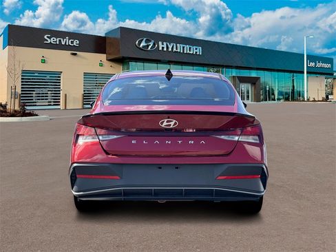 New 2026 Hyundai Elantra Sport image 6