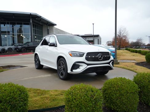 New 2026 Mercedes-Benz GLE 350 4MATIC image 1