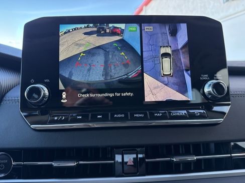 New 2025 Mitsubishi Outlander SEL image 17