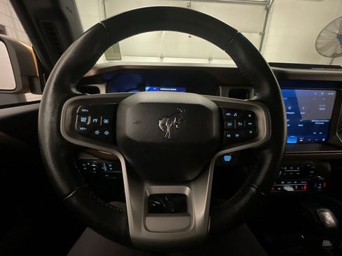 Used 2022 Ford Bronco Outer Banks image 5