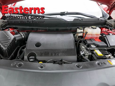 Used 2024 Buick Enclave Premium image 7