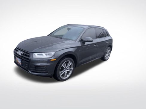 Used 2019 Audi Q5 2.0T Premium Plus w/ Premium Plus Package image 6