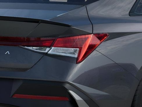 New 2026 Hyundai Elantra SEL Sport Premium FWD image 10