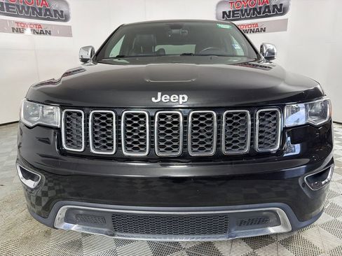 Used 2017 Jeep Grand Cherokee Limited image 10