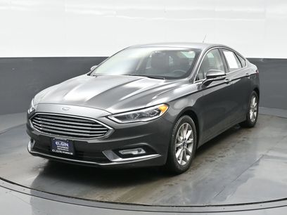 Used 2017 Ford Fusion SE w/ Fusion SE Technology Package