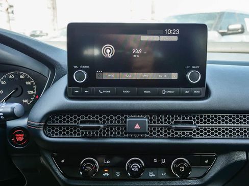 Used 2024 Honda HR-V Sport image 14