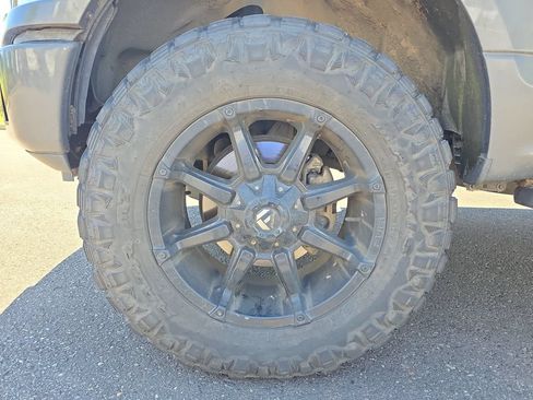 Used 2018 Ford F150 XL w/ Equipment Group 101A Mid AWD/4WD image 12