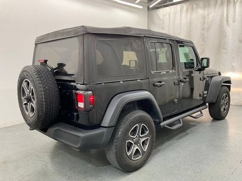 Used 2020 Jeep Wrangler Unlimited Sport S AWD/4WD image 7