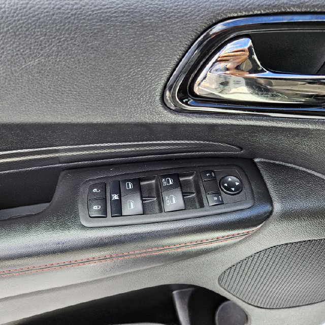Used 2025 Dodge Durango GT AWD/4WD image 16