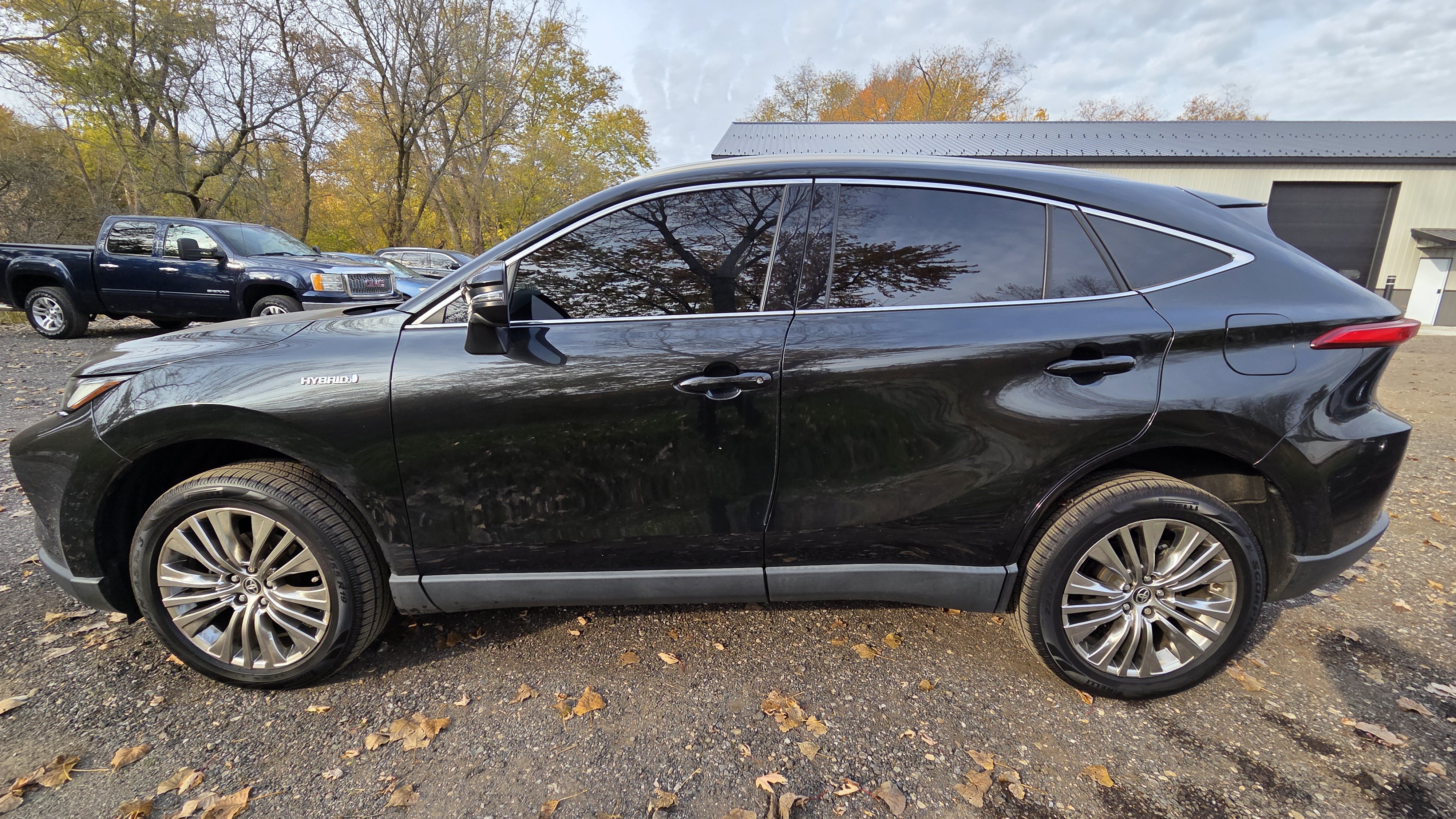 Used 2021 Toyota Venza XLE w/ Softex Package AWD/4WD image 17