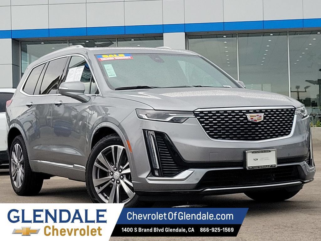 Used 2024 Cadillac XT6 Premium Luxury FWD image 1
