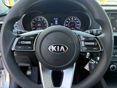 Used 2019 Kia Optima LX FWD image 21