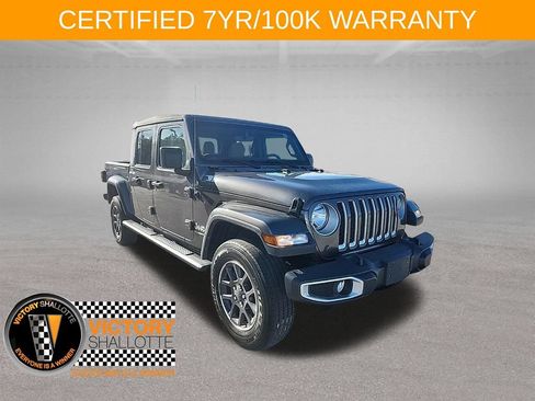 Used 2023 Jeep Gladiator Overland w/ Cold Weather Group AWD/4WD image 1