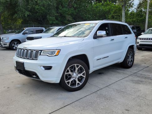 Used 2019 Jeep Grand Cherokee Overland AWD/4WD image 1