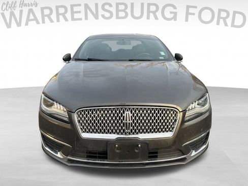 Used 2017 Lincoln MKZ Select image 2