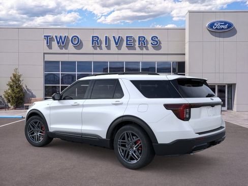 New 2026 Ford Explorer ST-Line w/ ST-Line Street Pack AWD/4WD image 4
