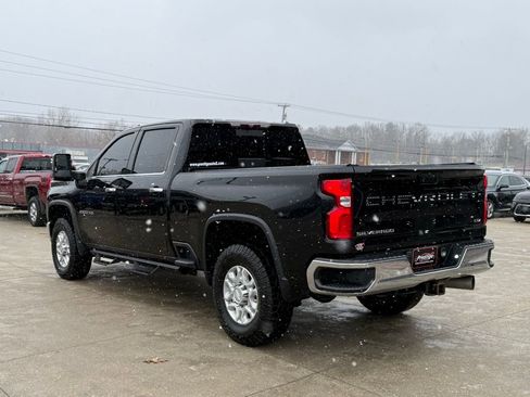 Used 2020 Chevrolet Silverado 2500 LTZ w/ LTZ Convenience Package image 5