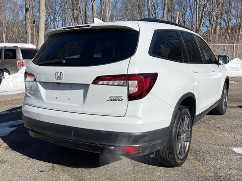 Used 2022 Honda Pilot Sport image 17