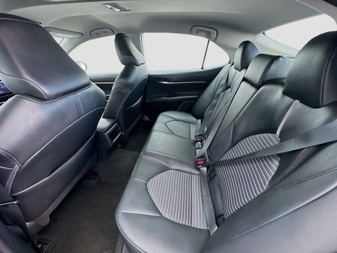 Used 2023 Toyota Camry SE FWD image 15