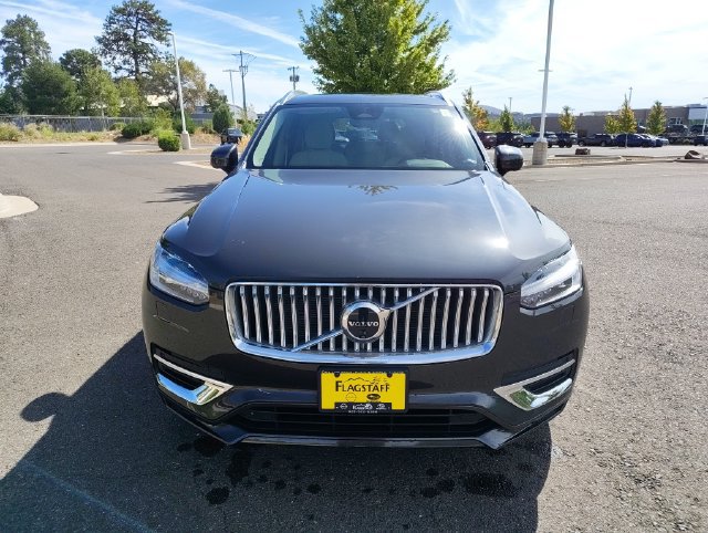 Used 2024 Volvo XC90 B6 Plus w/ Protection Package Premier AWD/4WD image 8